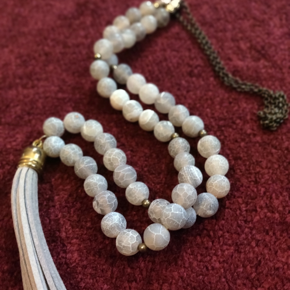Woman's necklace
